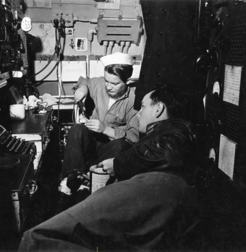 <strong>USS Batfish Radio control room. It was On the aft end of the Control room compartment. Barely large enough to allow two operators, this room contains (or contained) all the radio transmitters and receivers.</strong> Source: USS Batfish War Museum, Muskogee, Oklahoma 