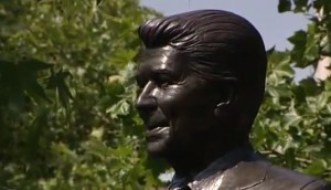 statue of rr